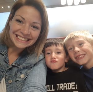 Meet your Posher, Kayla